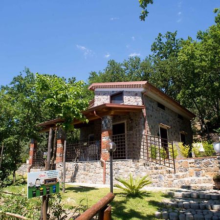 Residenza Lombardi Hostal Ascea Exterior foto