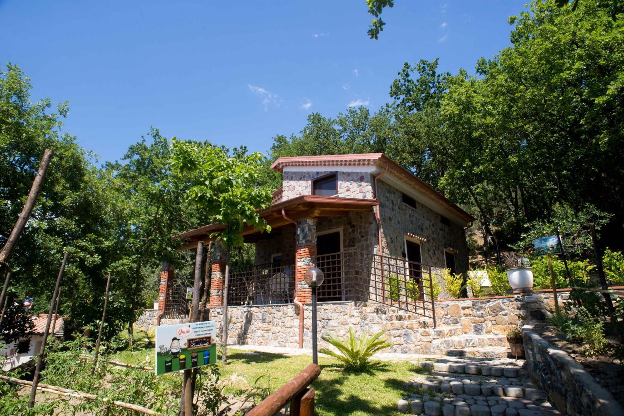 Residenza Lombardi Hostal Ascea Exterior foto